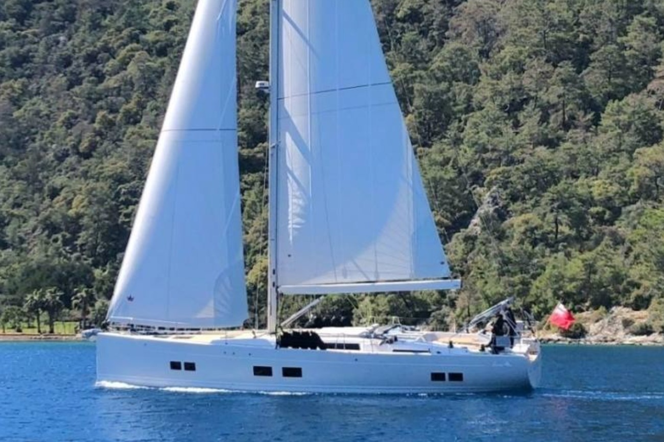 Hanse 588 For Sale