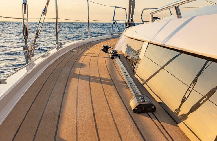 Hanse Yachts have superior quality fittings both on deck and below